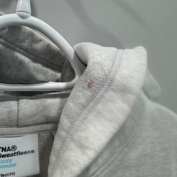 Aritzia TNA Sweatfleece Perfect Fit Hoodie - Picture 6 of 6